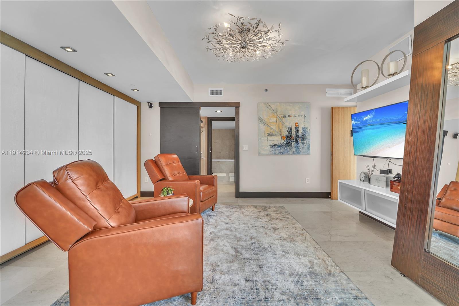 465 Brickell Ave #1001, Miami FL 33131