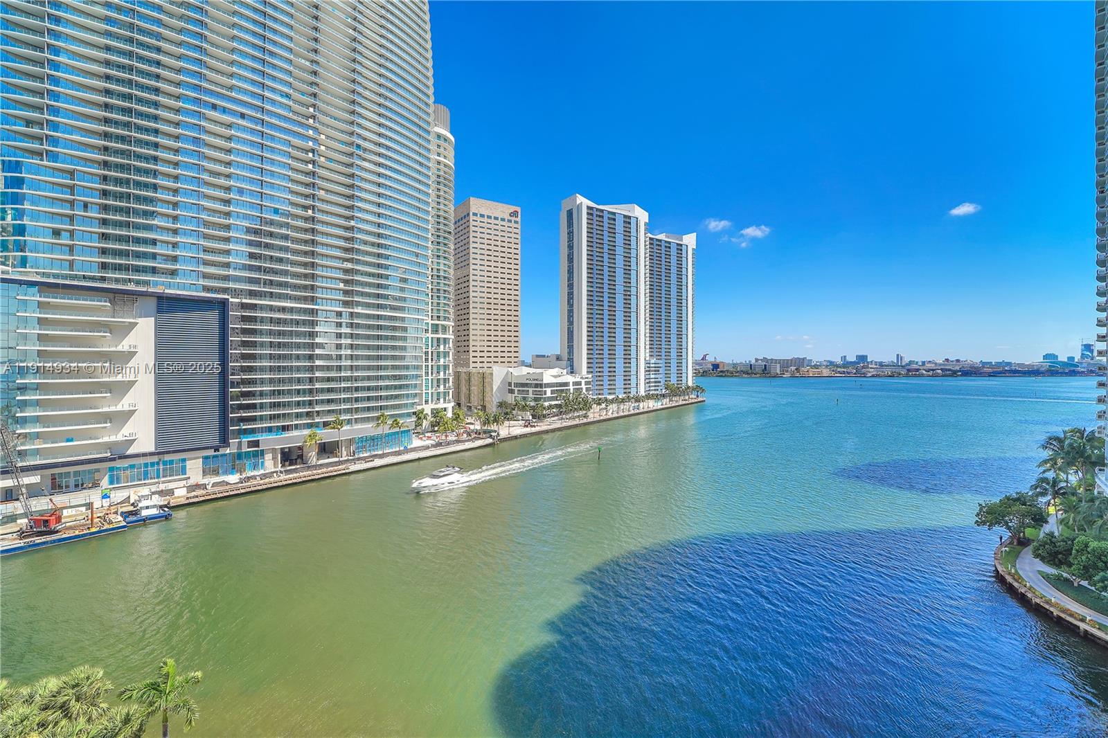 465 Brickell Ave #1001, Miami FL 33131