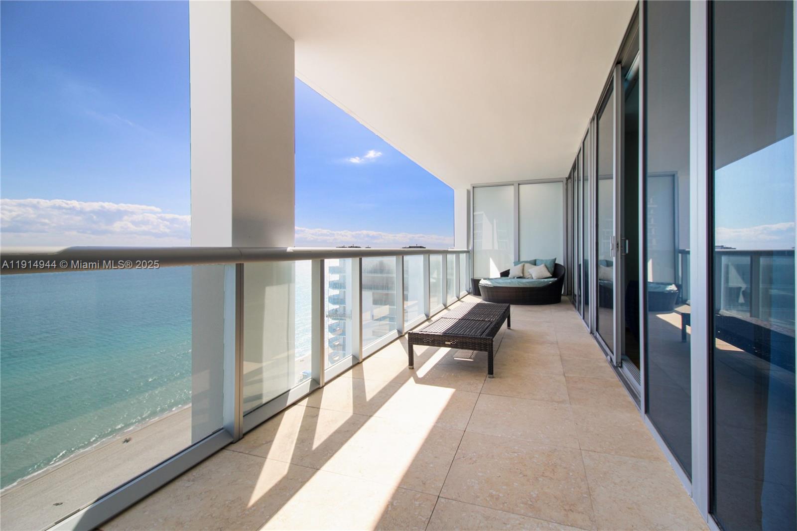 6799 Collins Ave #LPH04, Miami Beach FL 33141