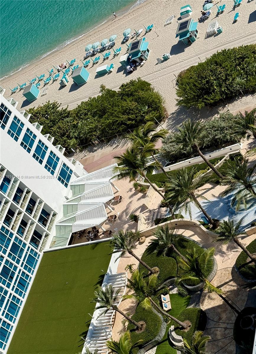 6799 Collins Ave #LPH04, Miami Beach FL 33141