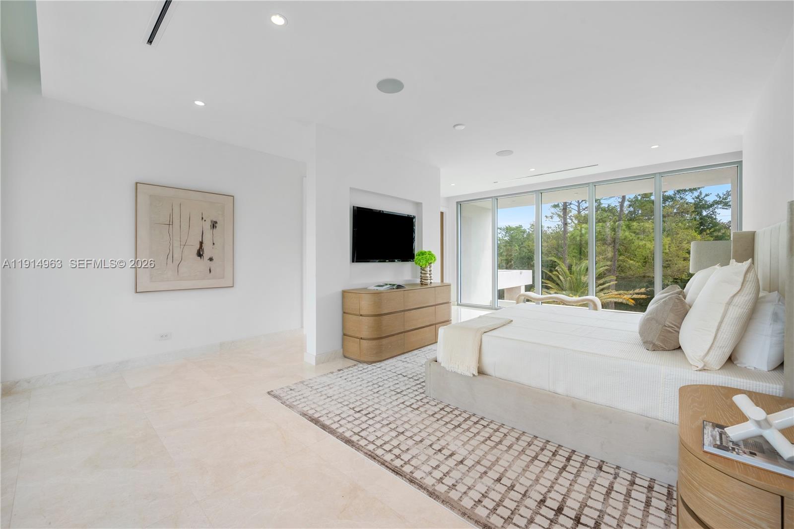 6720 SW 98th St, Pinecrest FL 33156