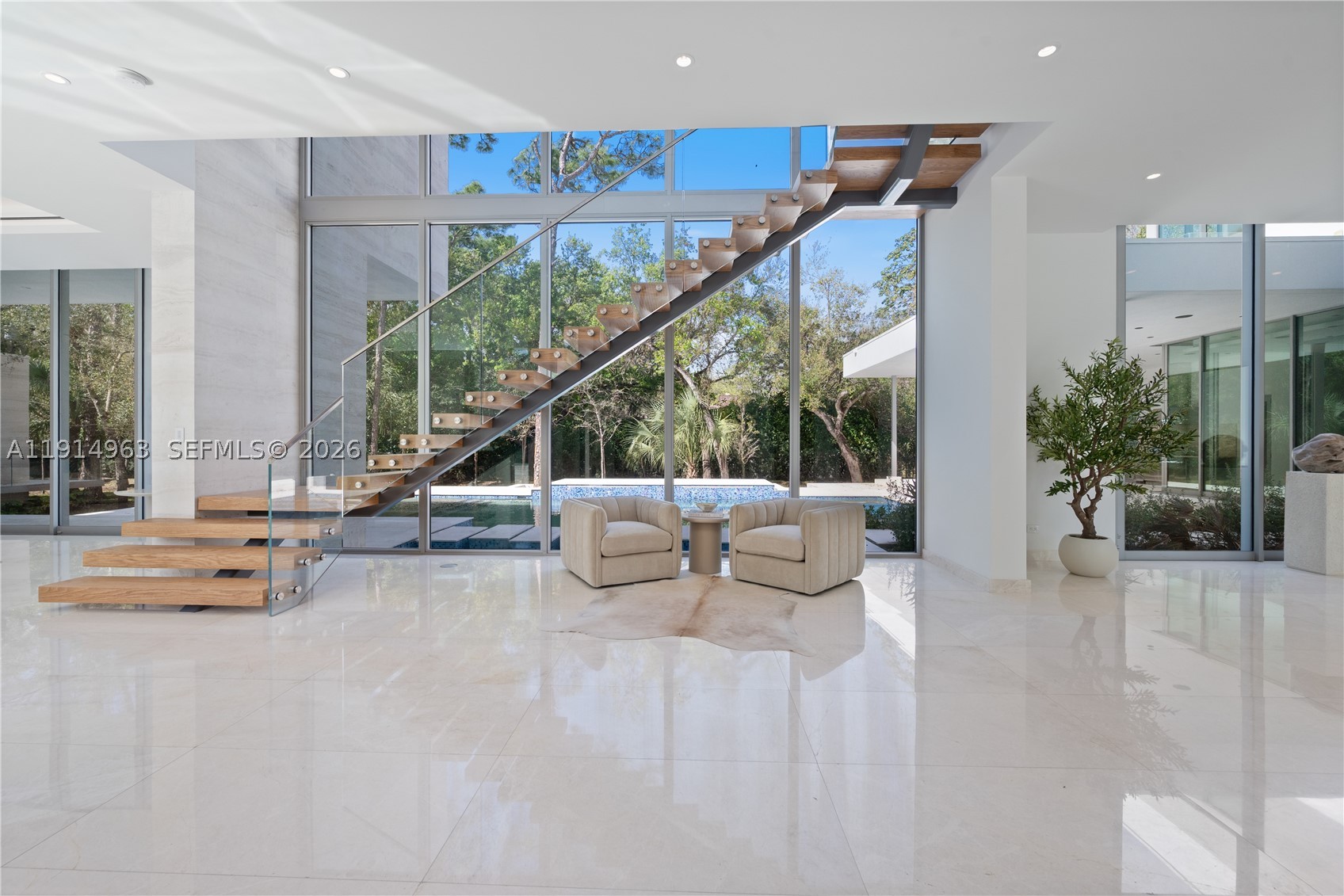 6720 SW 98th St, Pinecrest FL 33156