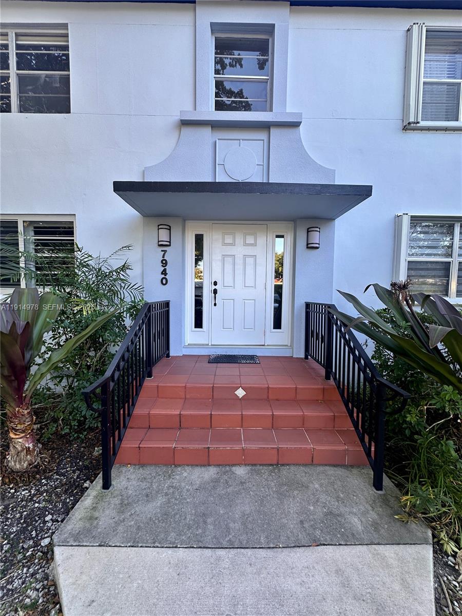 7940 SW 55th Ave #67D, Miami FL 33143