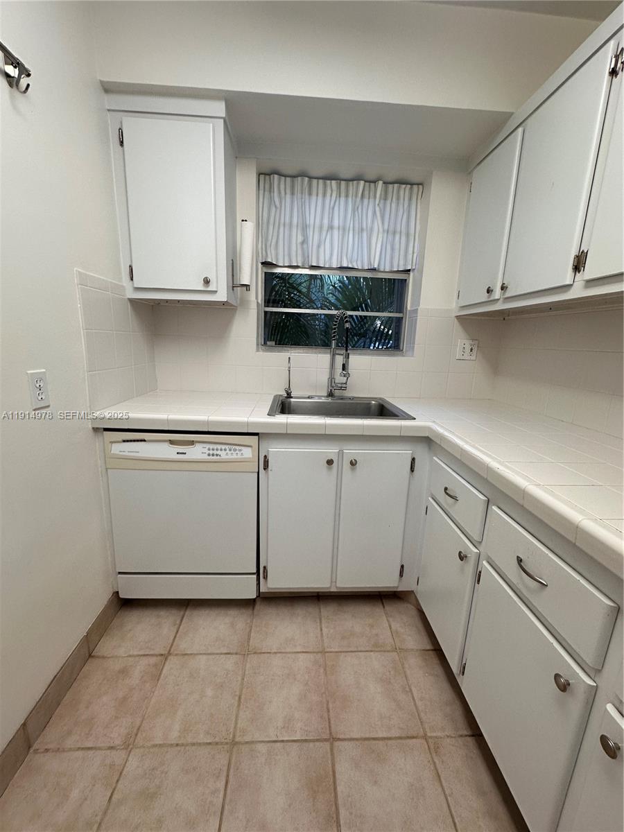 7940 SW 55th Ave #67D, Miami FL 33143
