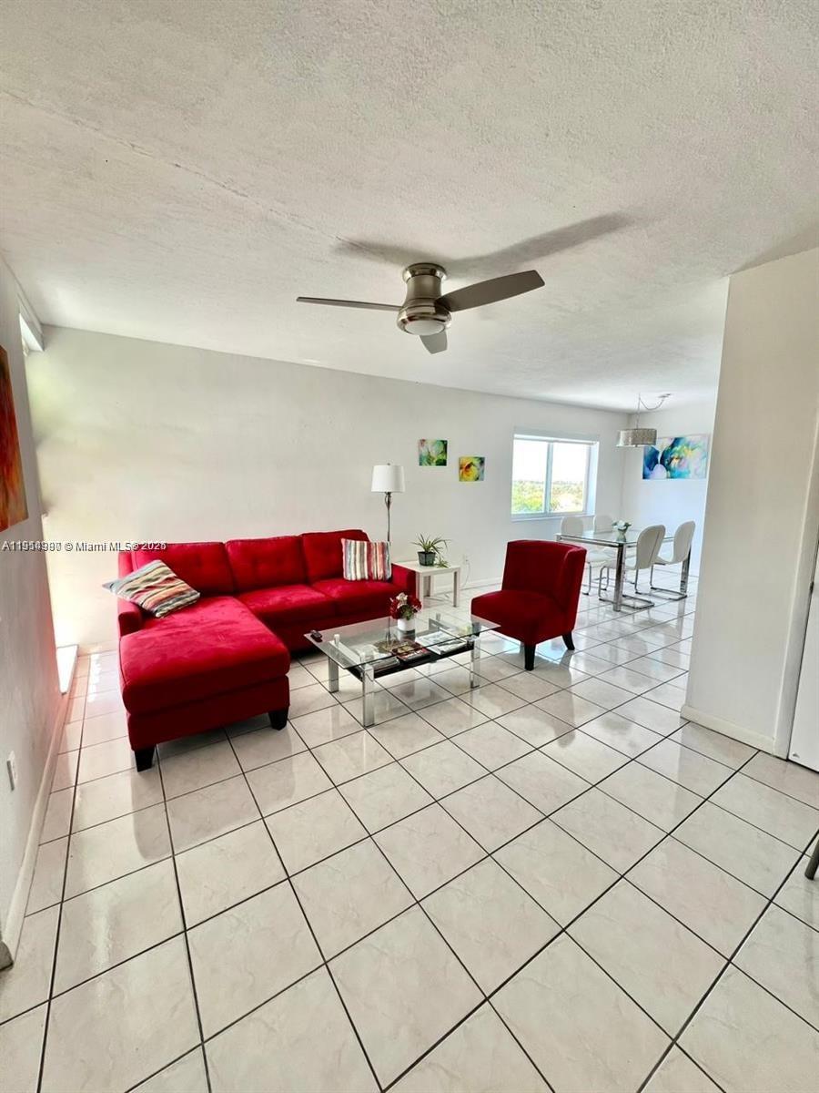 8001 Crespi Blvd #6D, Miami Beach FL 33141