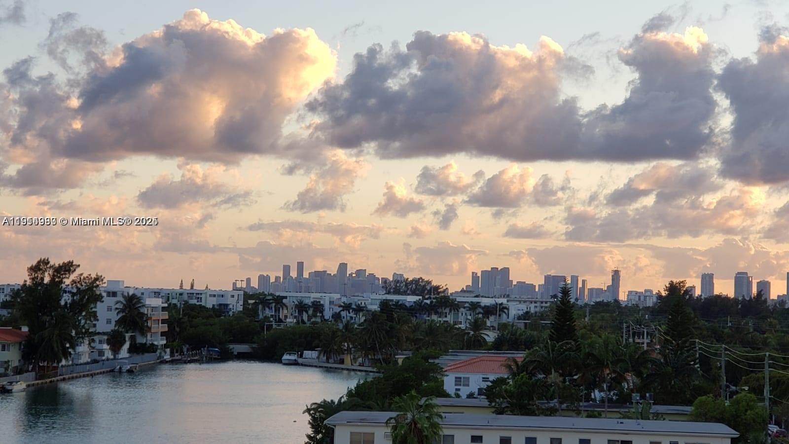 8001 Crespi Blvd #6D, Miami Beach FL 33141