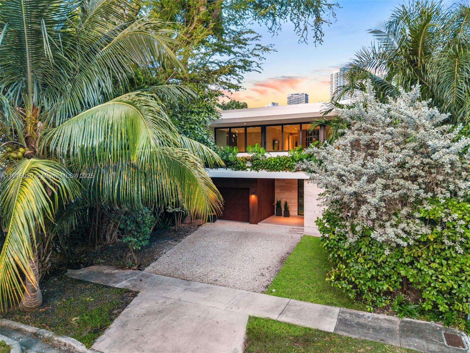 77 SW 18th Terrace #N/A, Miami FL 33129