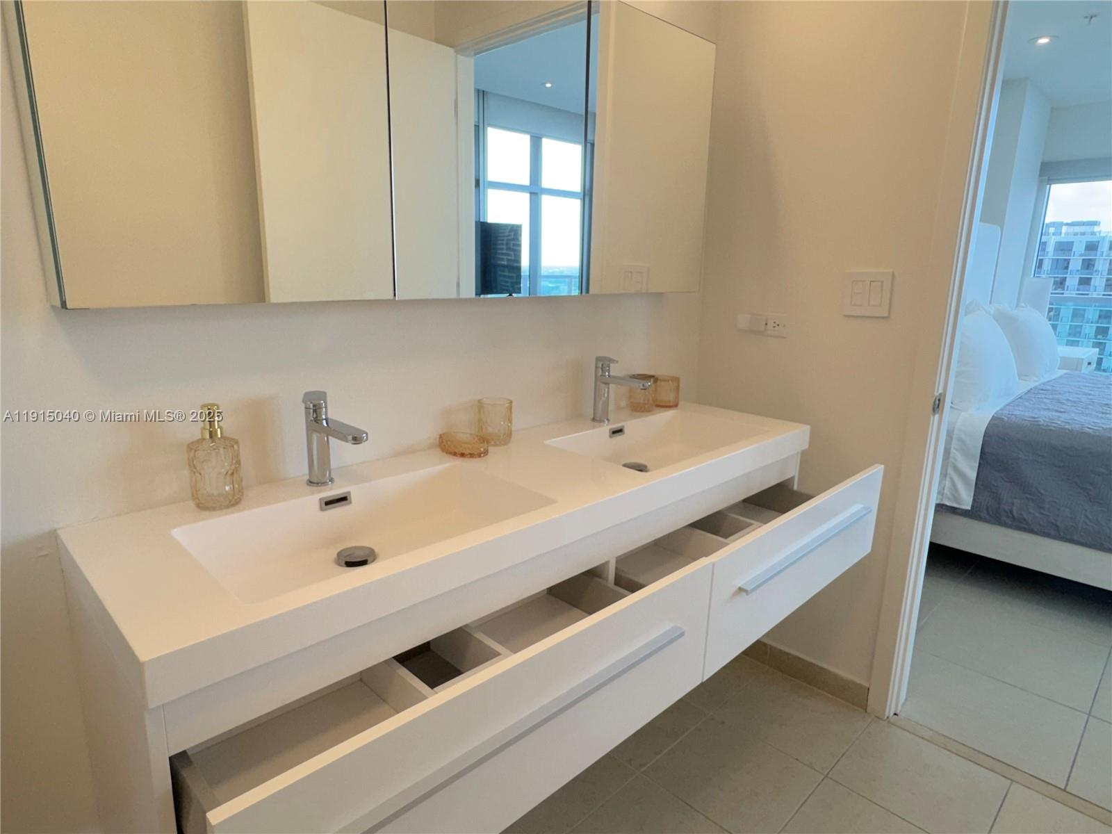 3301 NE 1st Ave #H3001, Miami FL 33137
