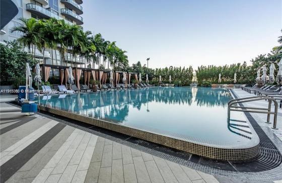 121 NE 34th St #2811, Miami FL 33137