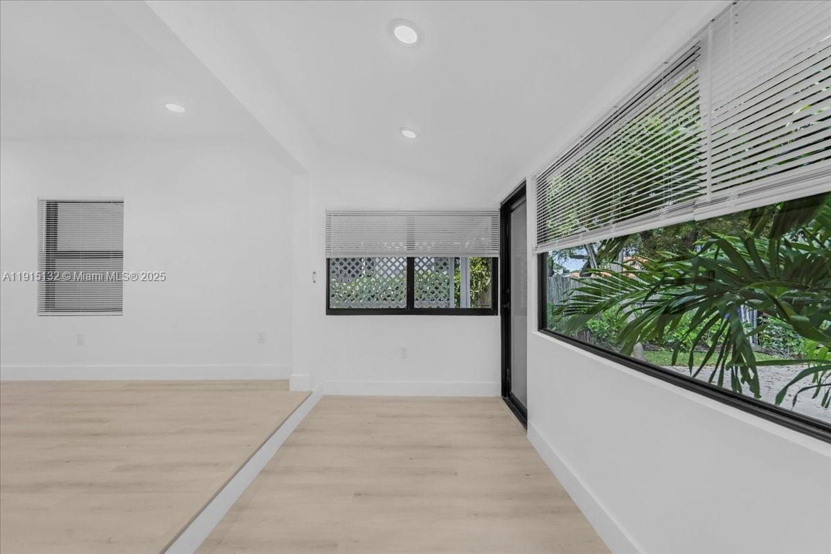 5220 SW 6 ST, Miami FL 33134