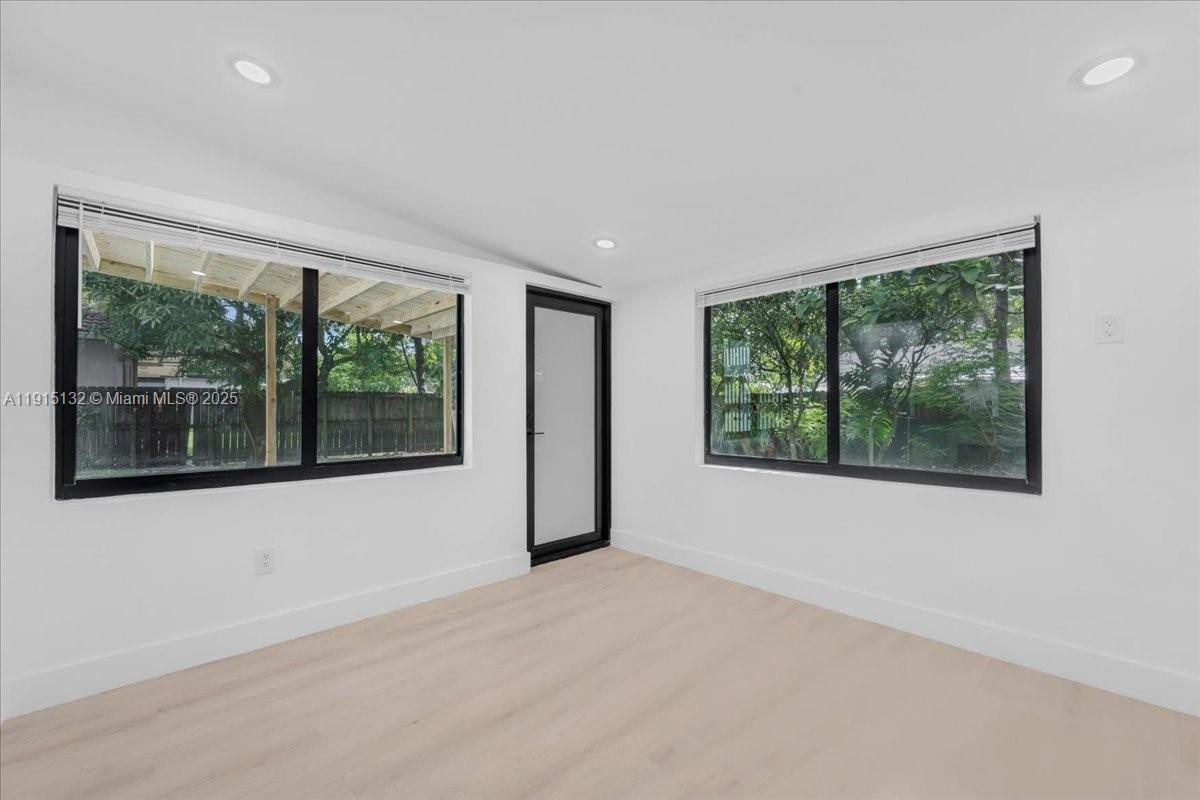 5220 SW 6 ST, Miami FL 33134
