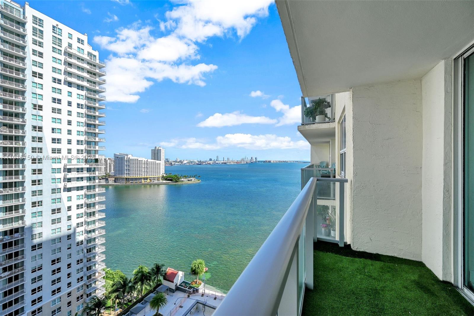 1155 Brickell Bay Dr #2004, Miami FL 33131