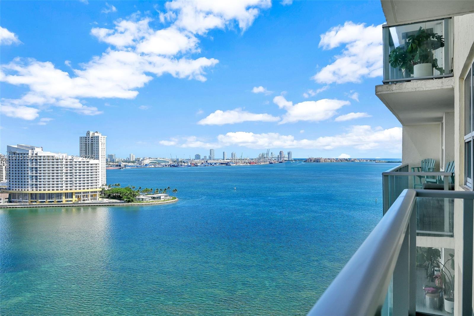 1155 Brickell Bay Dr #2004, Miami FL 33131