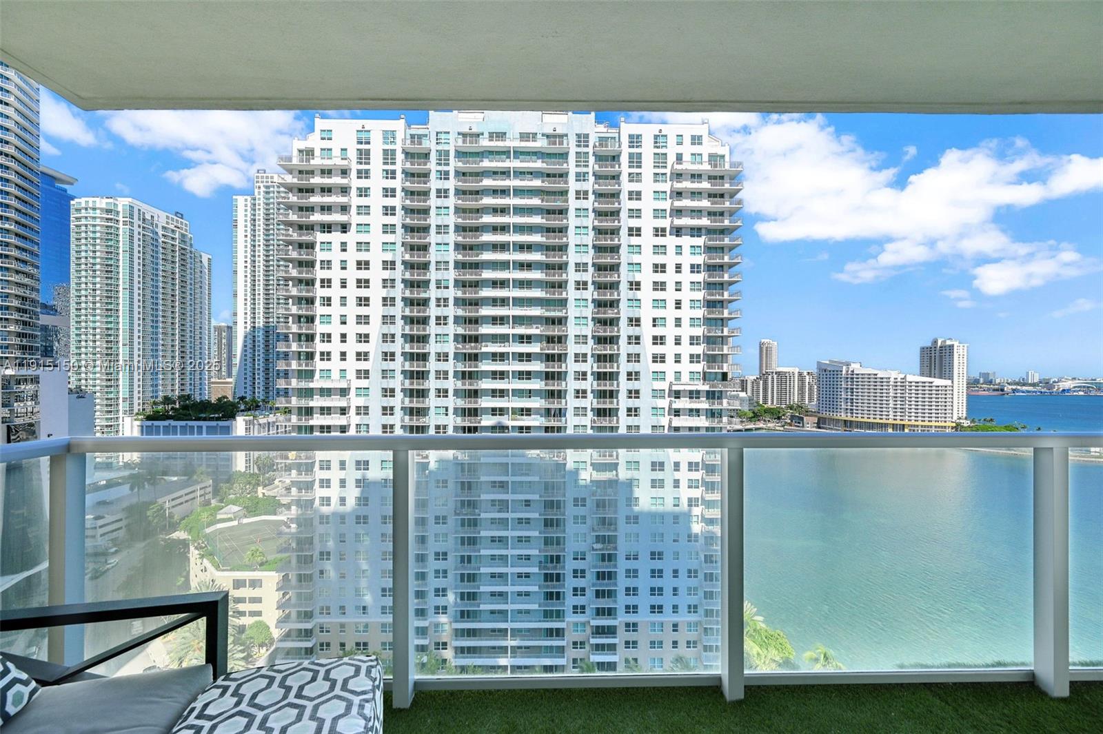 1155 Brickell Bay Dr #2004, Miami FL 33131