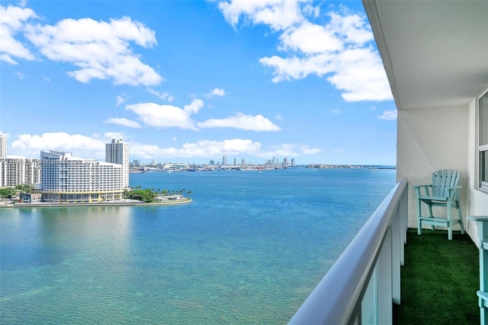 1155 Brickell Bay Dr #2004, Miami FL 33131