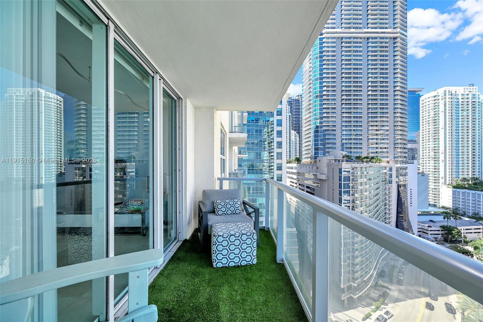 1155 Brickell Bay Dr #2004, Miami FL 33131