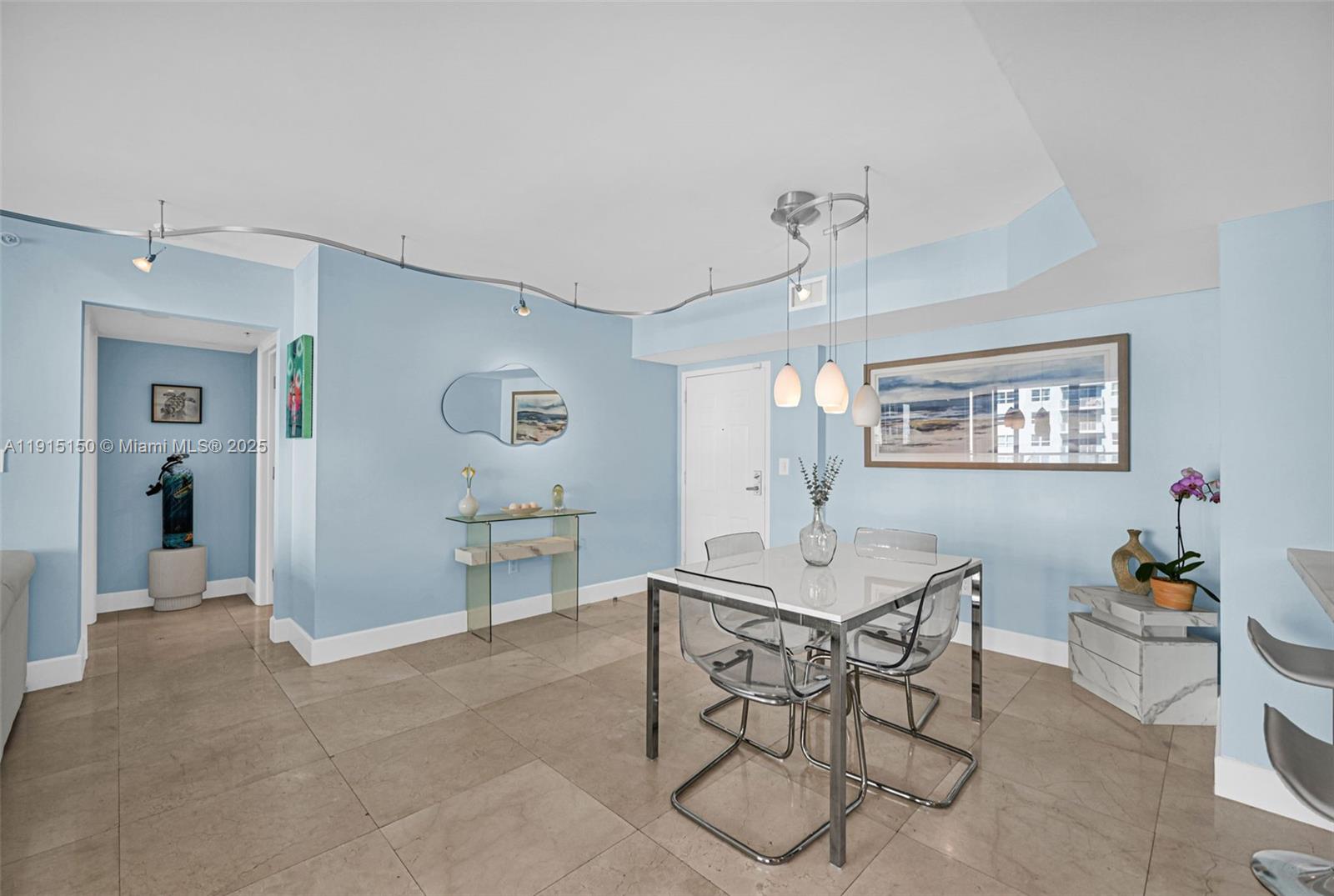 1155 Brickell Bay Dr #2004, Miami FL 33131