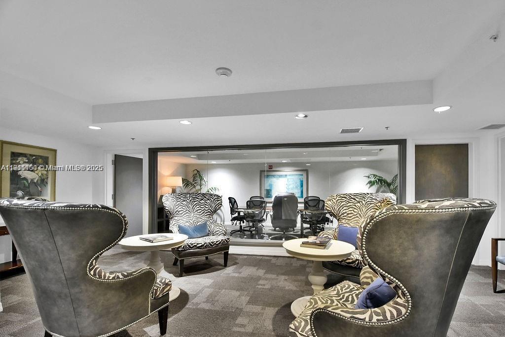 1155 Brickell Bay Dr #2004, Miami FL 33131