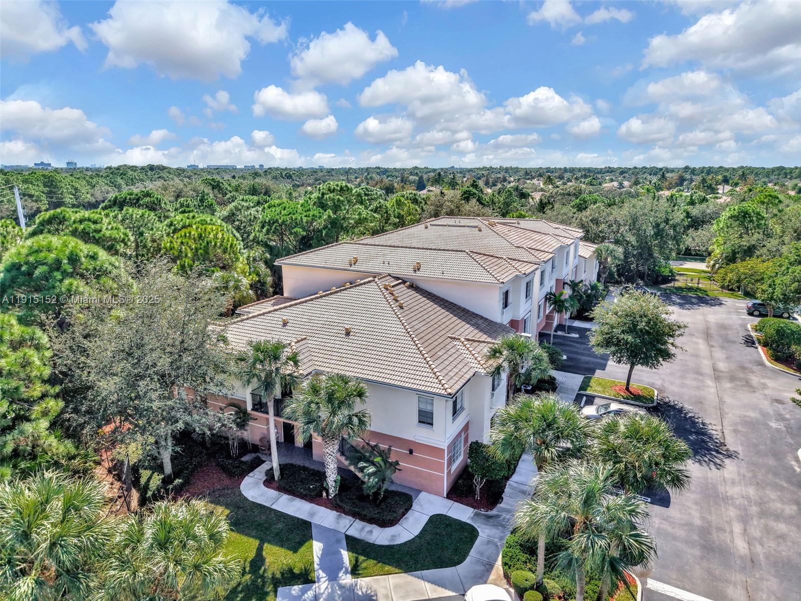 2101 E Myrtlewood Cir E #2101, Palm Beach Gardens FL 33418