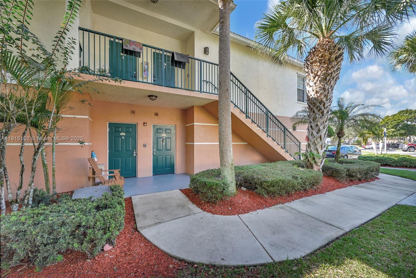 2101 E Myrtlewood Cir E #2101, Palm Beach Gardens FL 33418