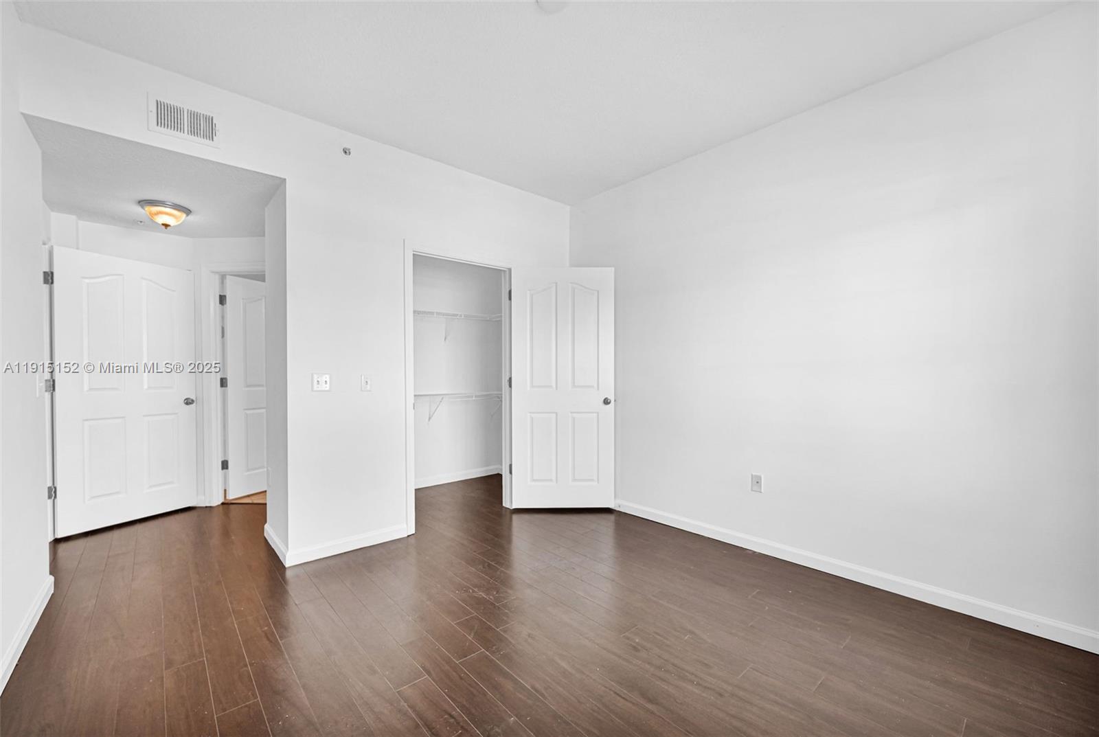 2101 E Myrtlewood Cir E #2101, Palm Beach Gardens FL 33418