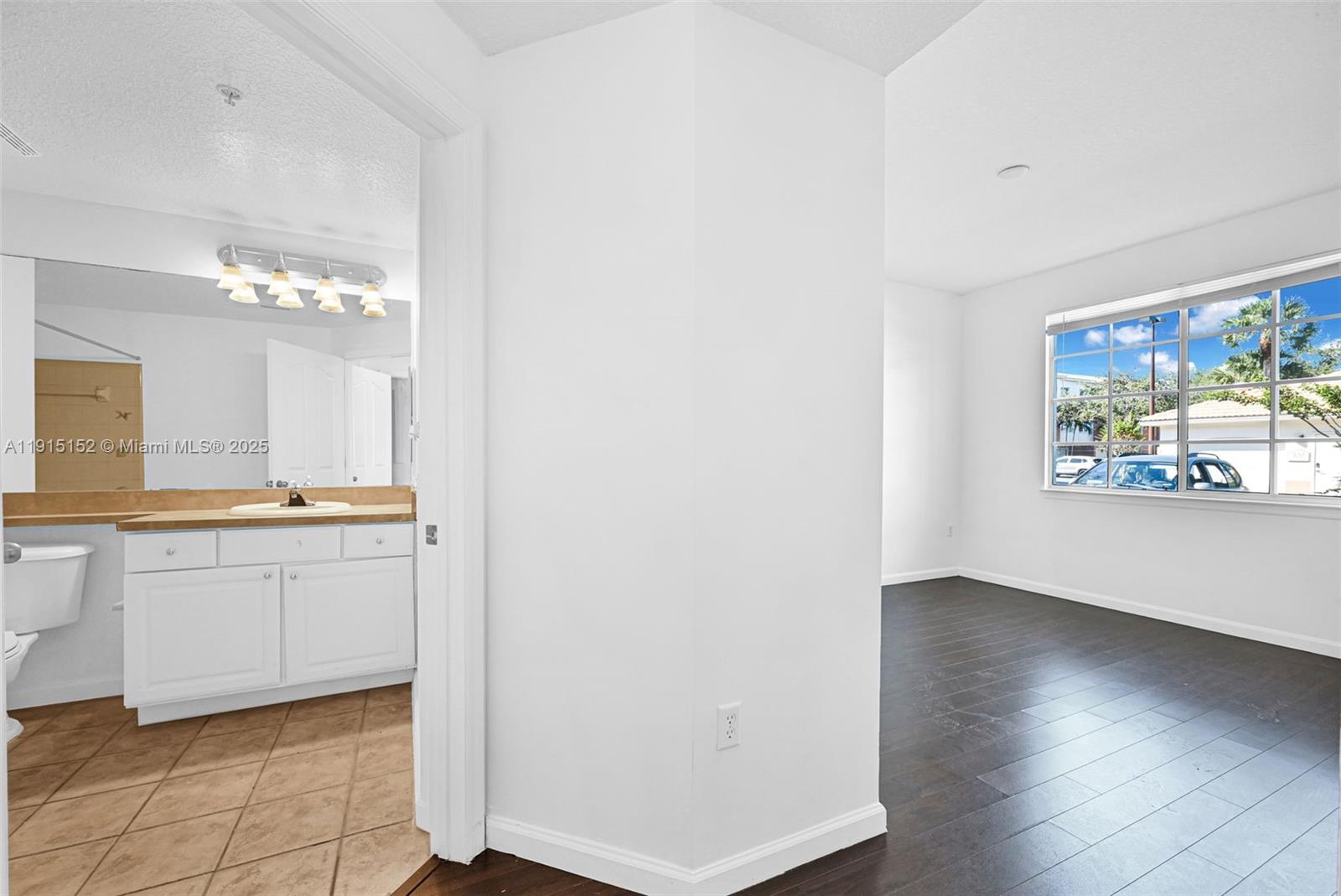 2101 E Myrtlewood Cir E #2101, Palm Beach Gardens FL 33418