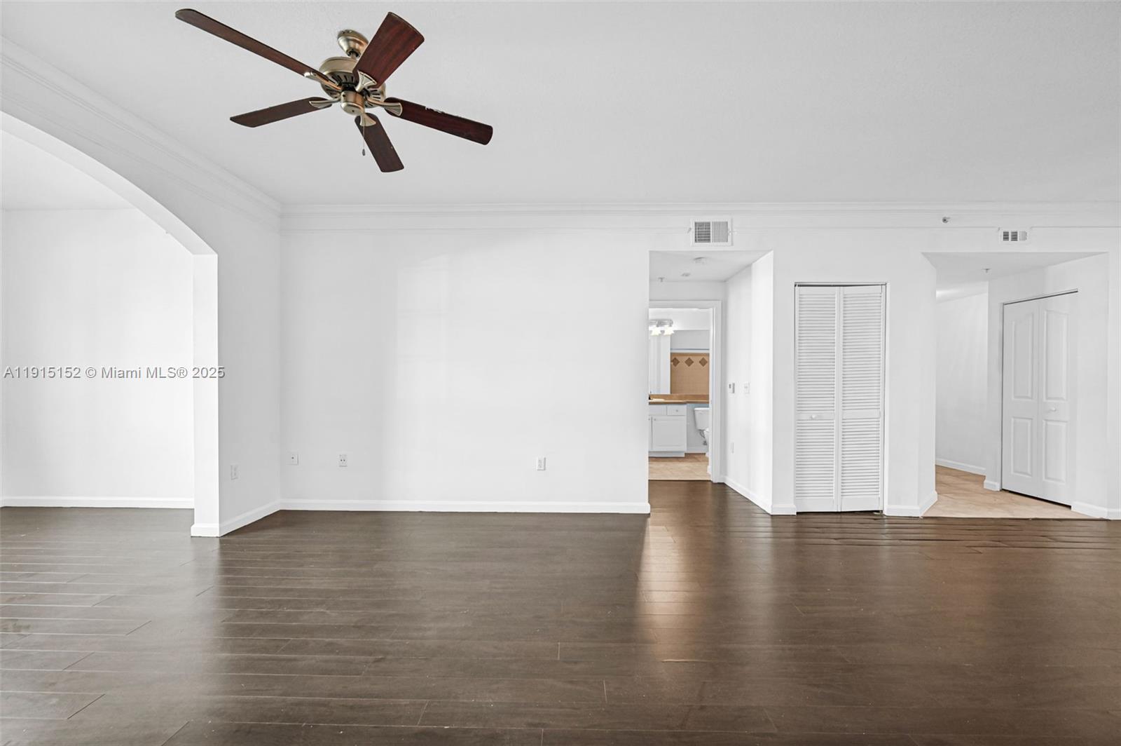 2101 E Myrtlewood Cir E #2101, Palm Beach Gardens FL 33418