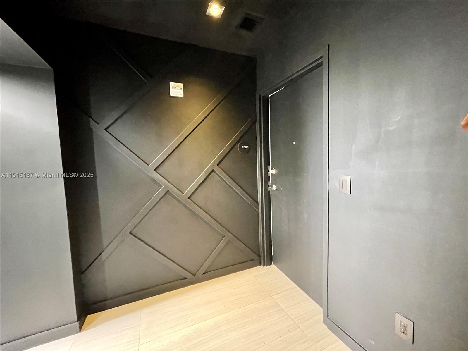 480 NE 31 St #2605, Miami FL 33131