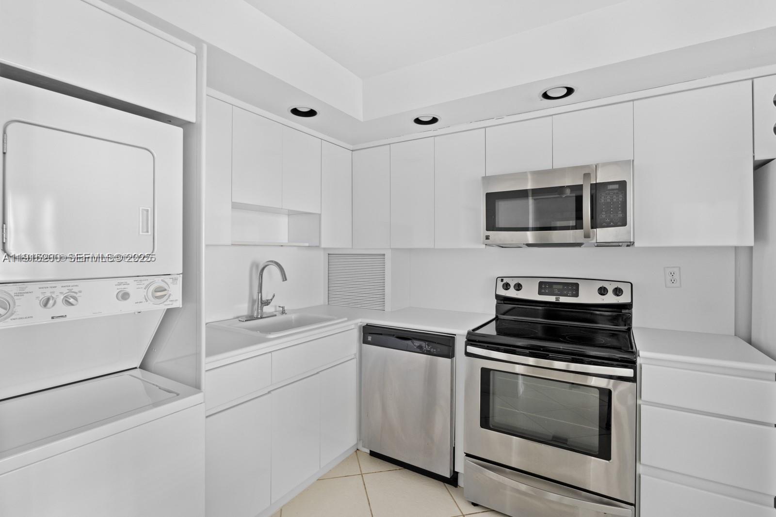 1865 Brickell Ave #A1204, Miami FL 33129