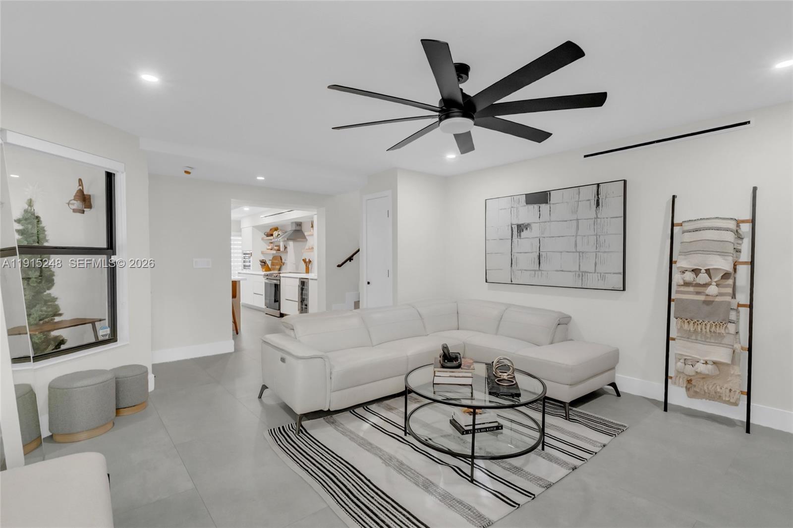 400 Valencia Ave #3, Coral Gables FL 33134