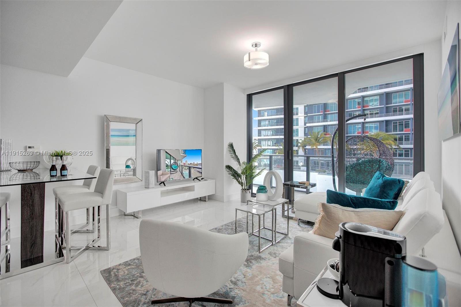1300 S Miami Ave #1407, Miami FL 33130