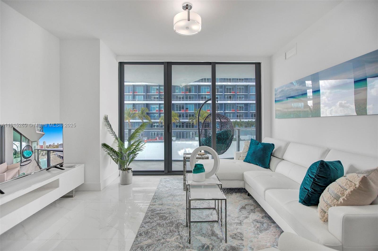 1300 S Miami Ave #1407, Miami FL 33130
