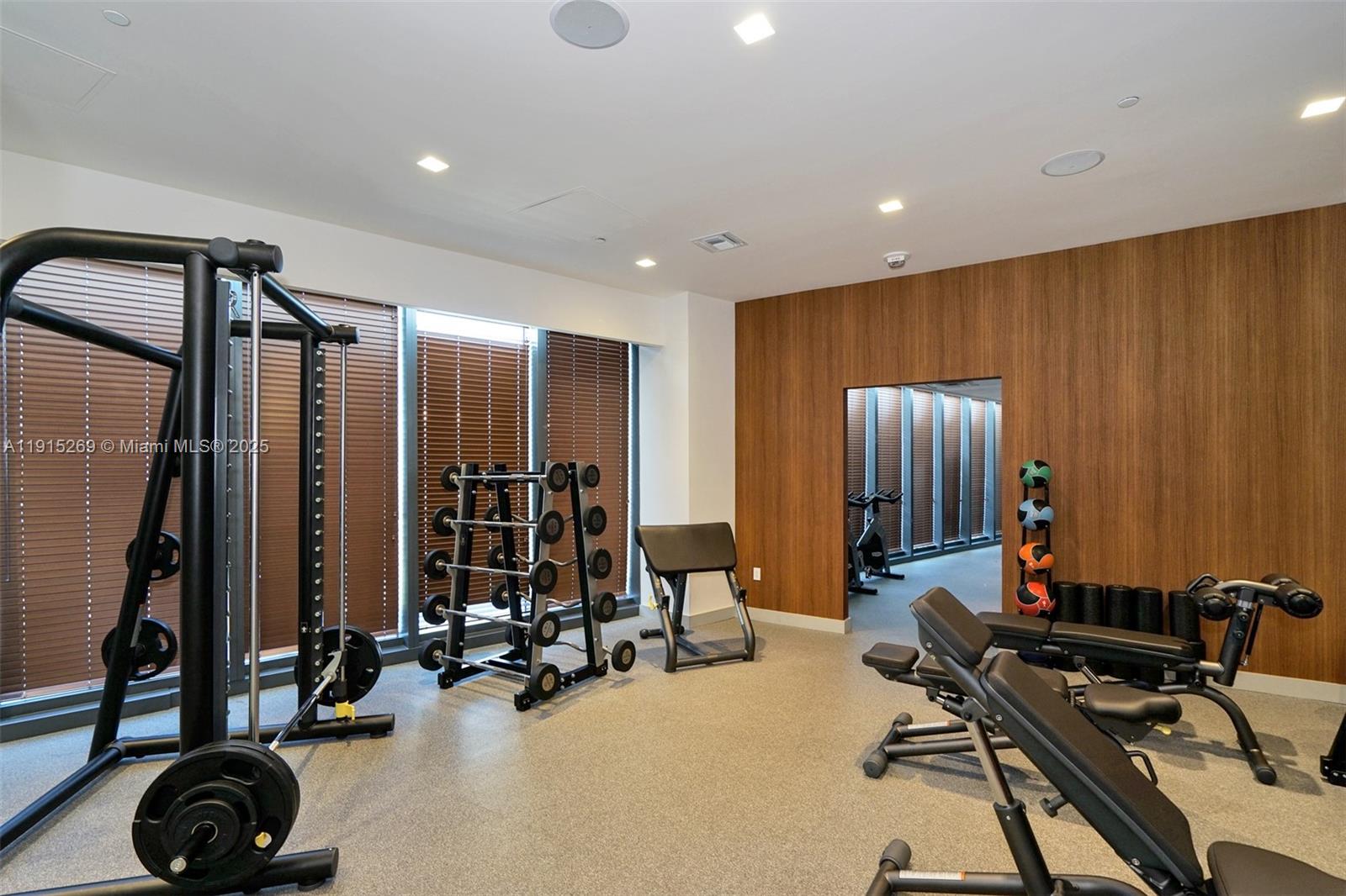 1300 S Miami Ave #1407, Miami FL 33130