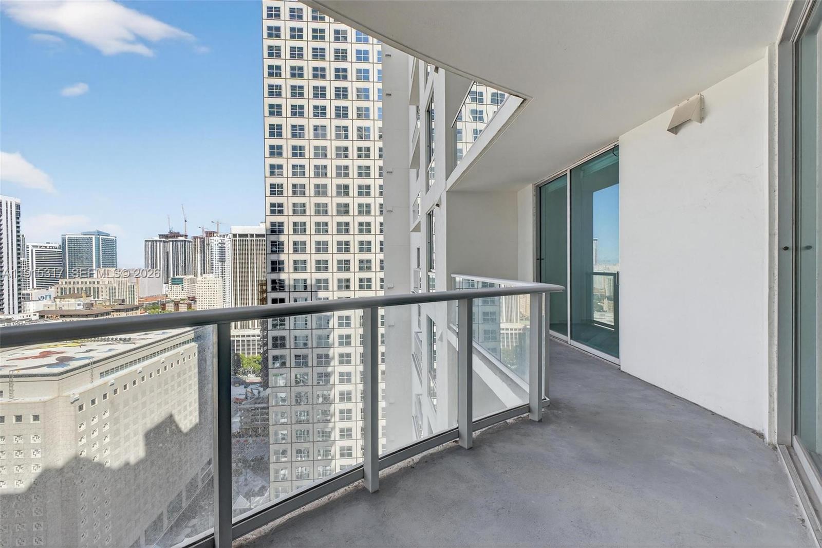 300 S Biscayne Blvd #T-2407, Miami FL 33131