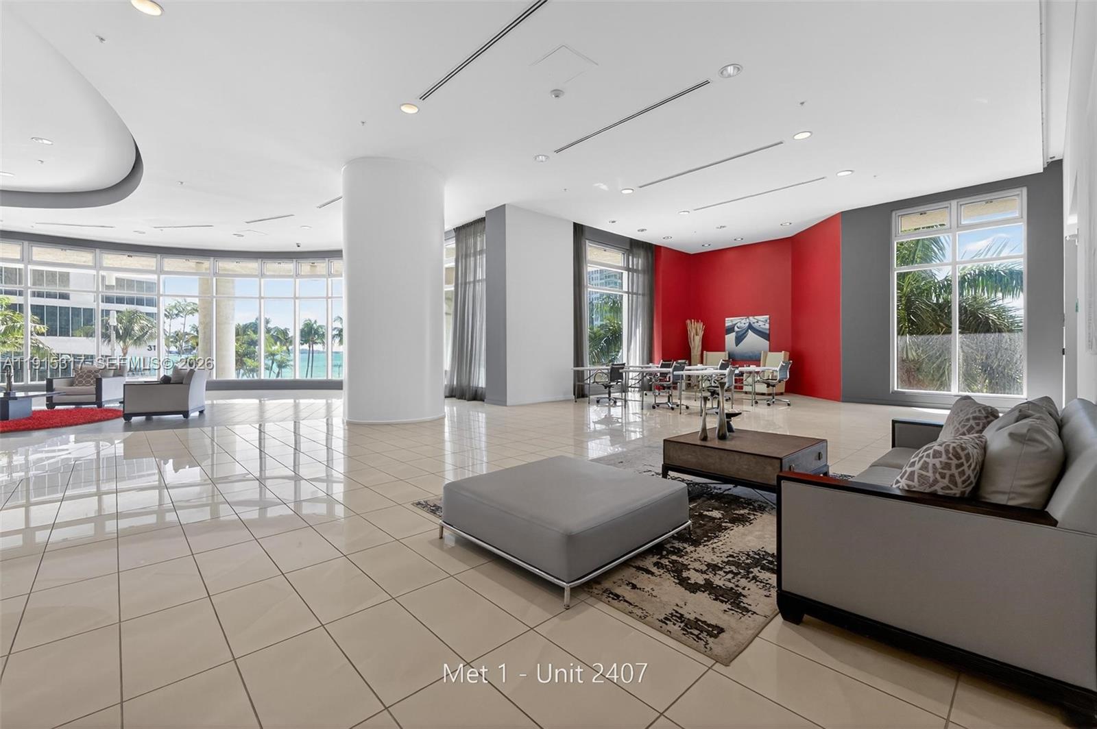300 S Biscayne Blvd #T-2407, Miami FL 33131