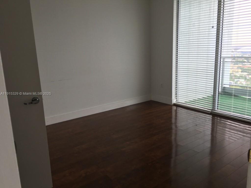 90 SW 3rd St #3608, Miami FL 33130