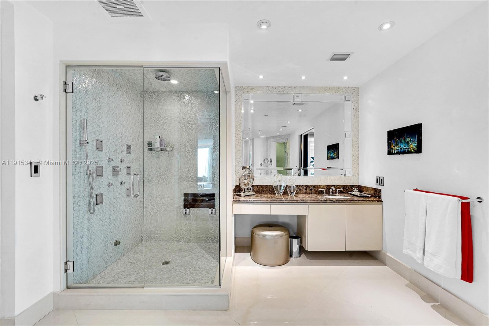 16047 Collins Ave #2603, Sunny Isles Beach FL 33160