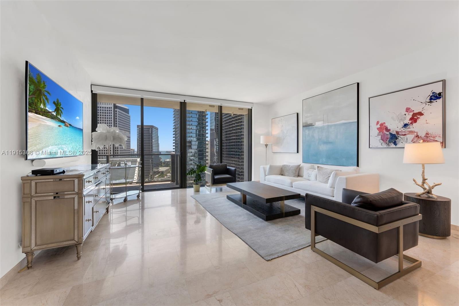 88 SW 7th St #2107, Miami FL 33130