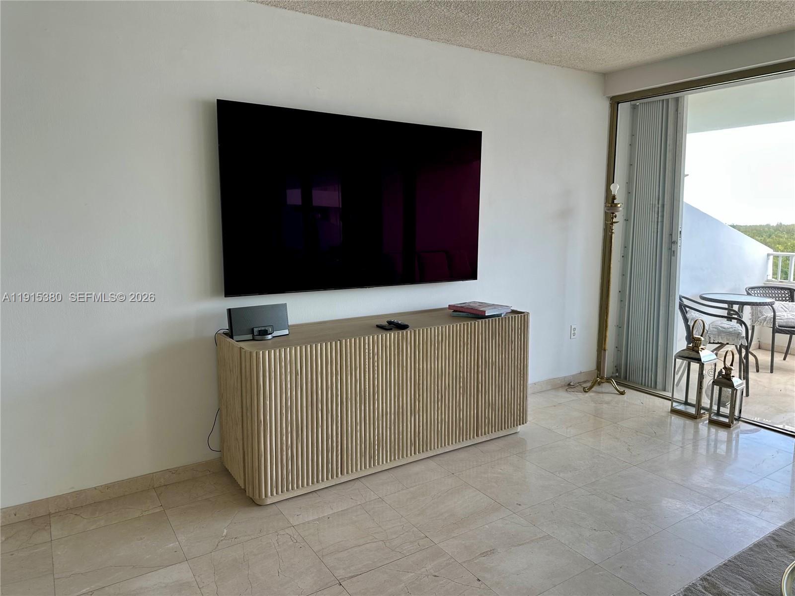 199 Ocean Lane Dr #1004, Key Biscayne FL 33149
