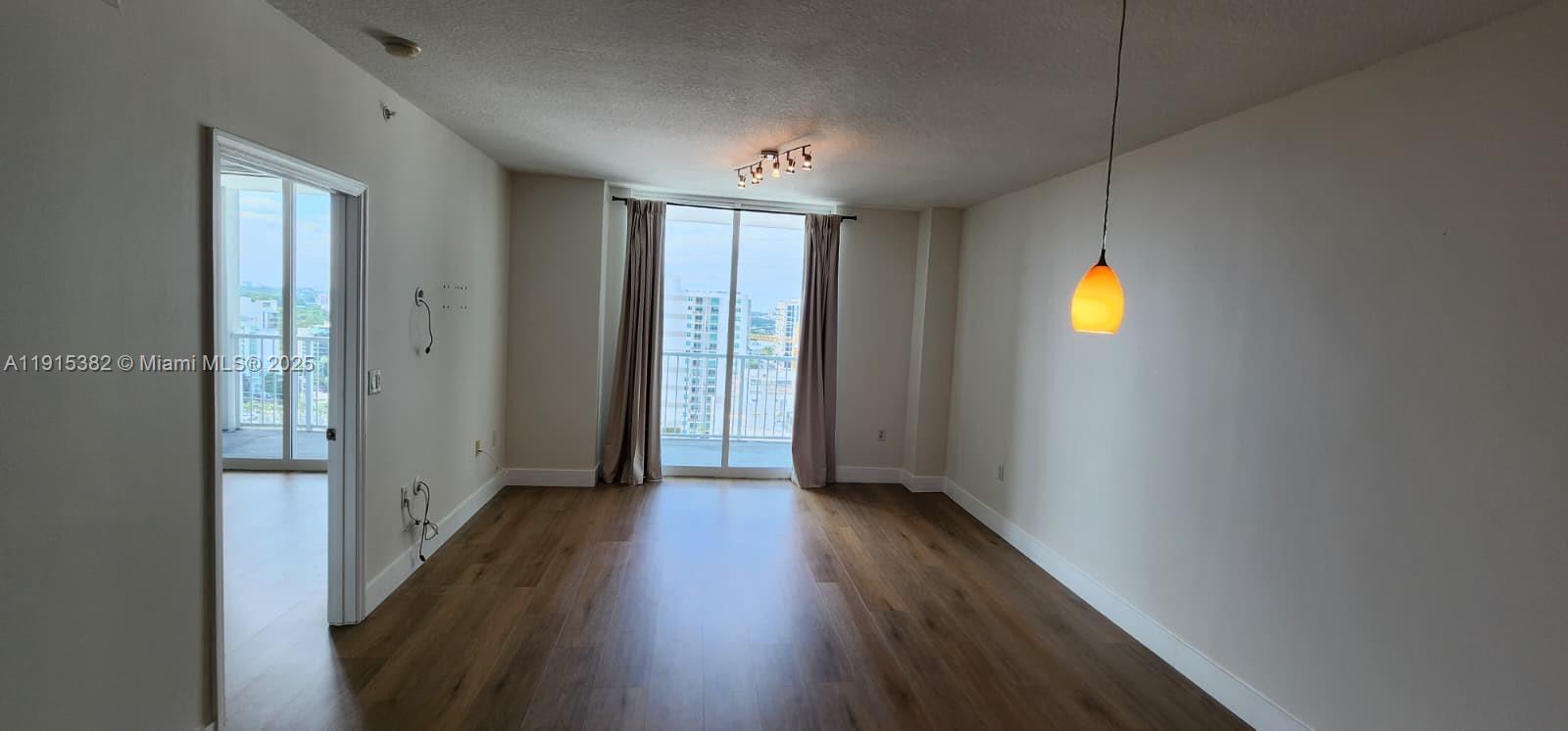 1250 S Miami Ave #1911, Miami FL 33130