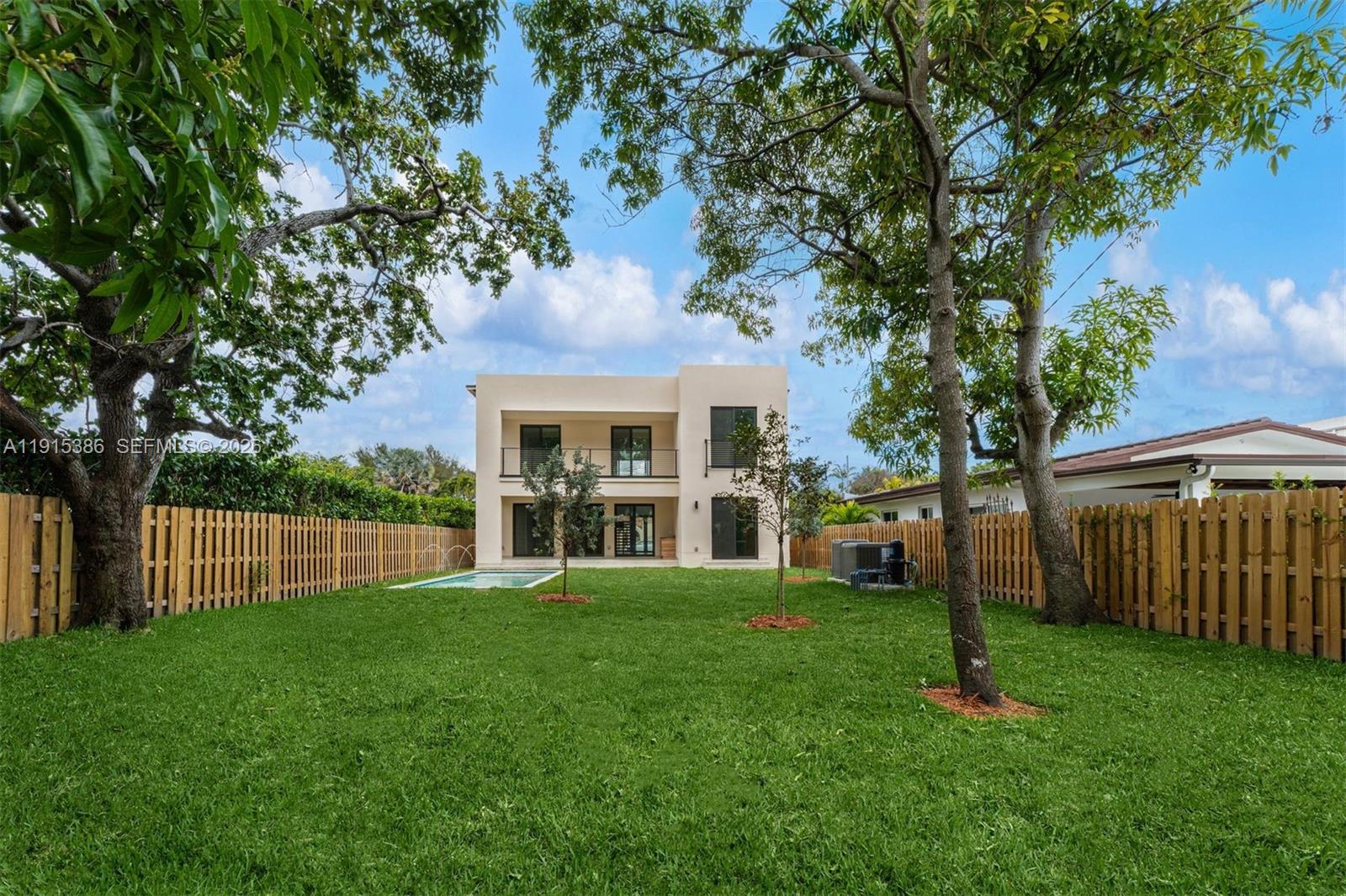 1366 SW 15th St, Miami FL 33145