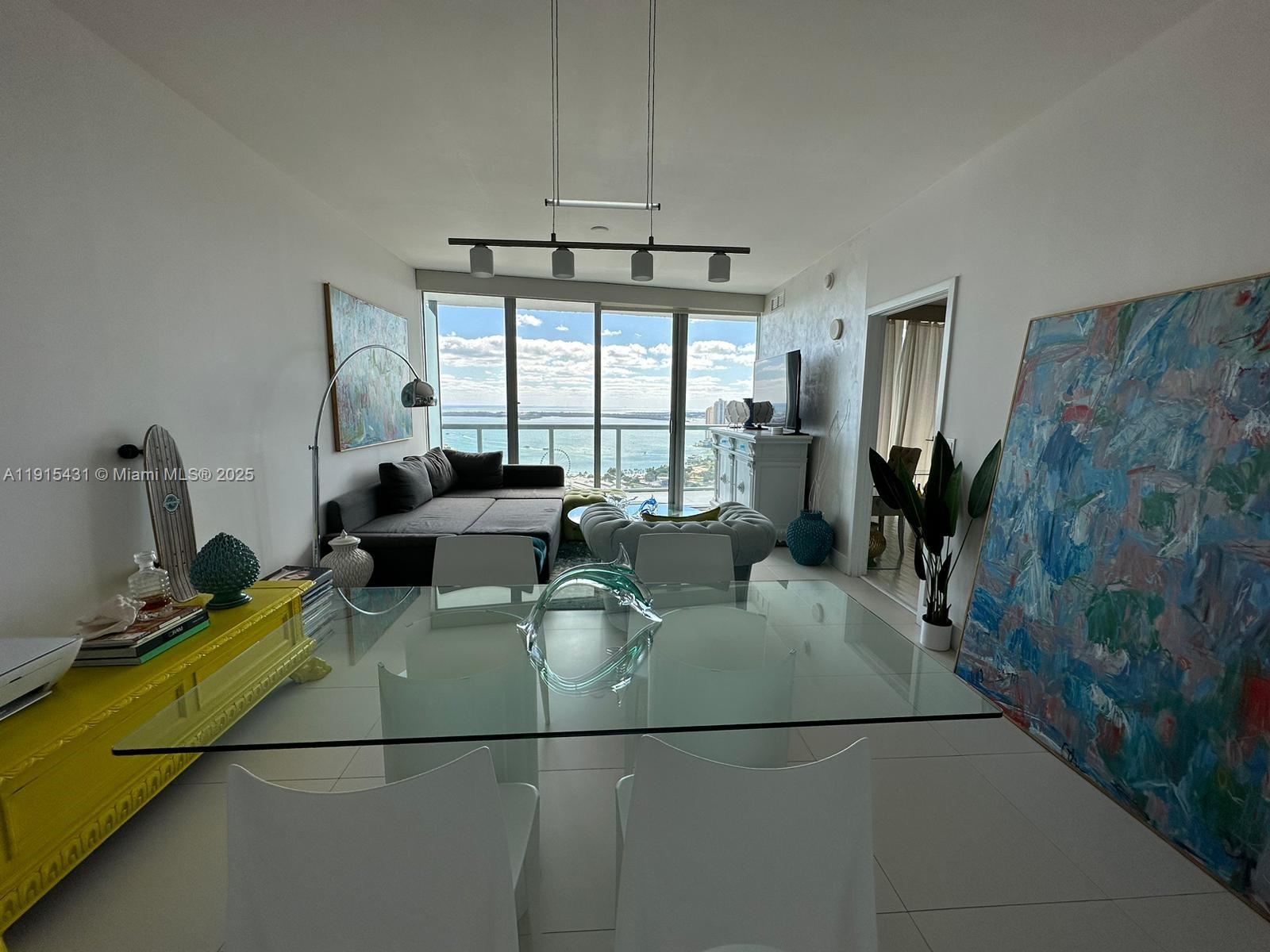 888 Biscayne Blvd #4207, Miami FL 33132