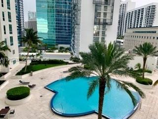 300 S Biscayne Blvd #T-1509, Miami FL 33131