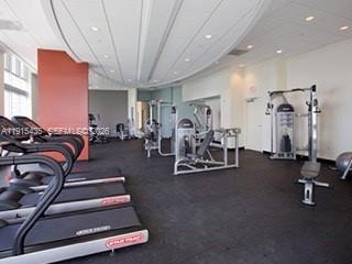 300 S Biscayne Blvd #T-1509, Miami FL 33131