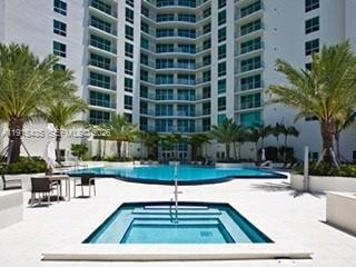 300 S Biscayne Blvd #T-1509, Miami FL 33131