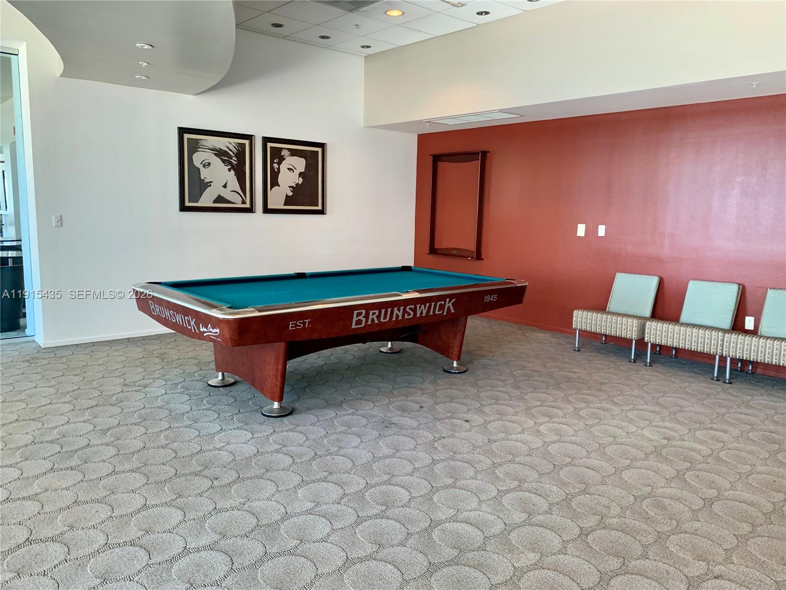 300 S Biscayne Blvd #T-1509, Miami FL 33131