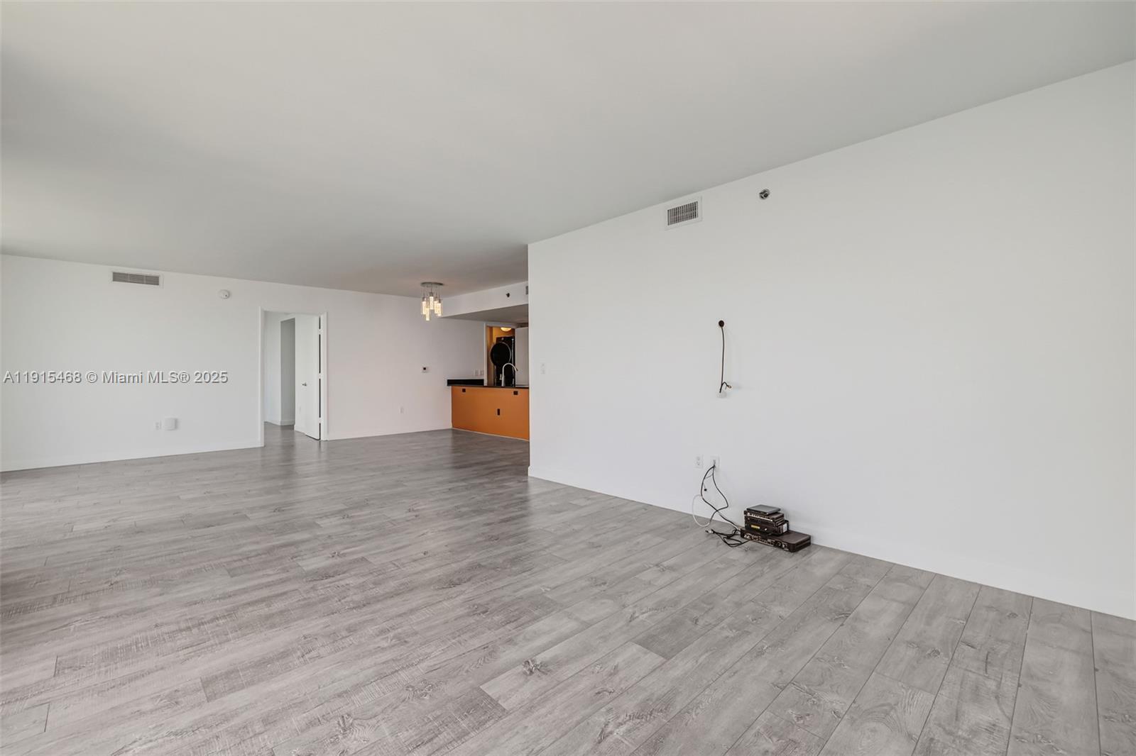 50 Biscayne Blvd #3902, Miami FL 33132