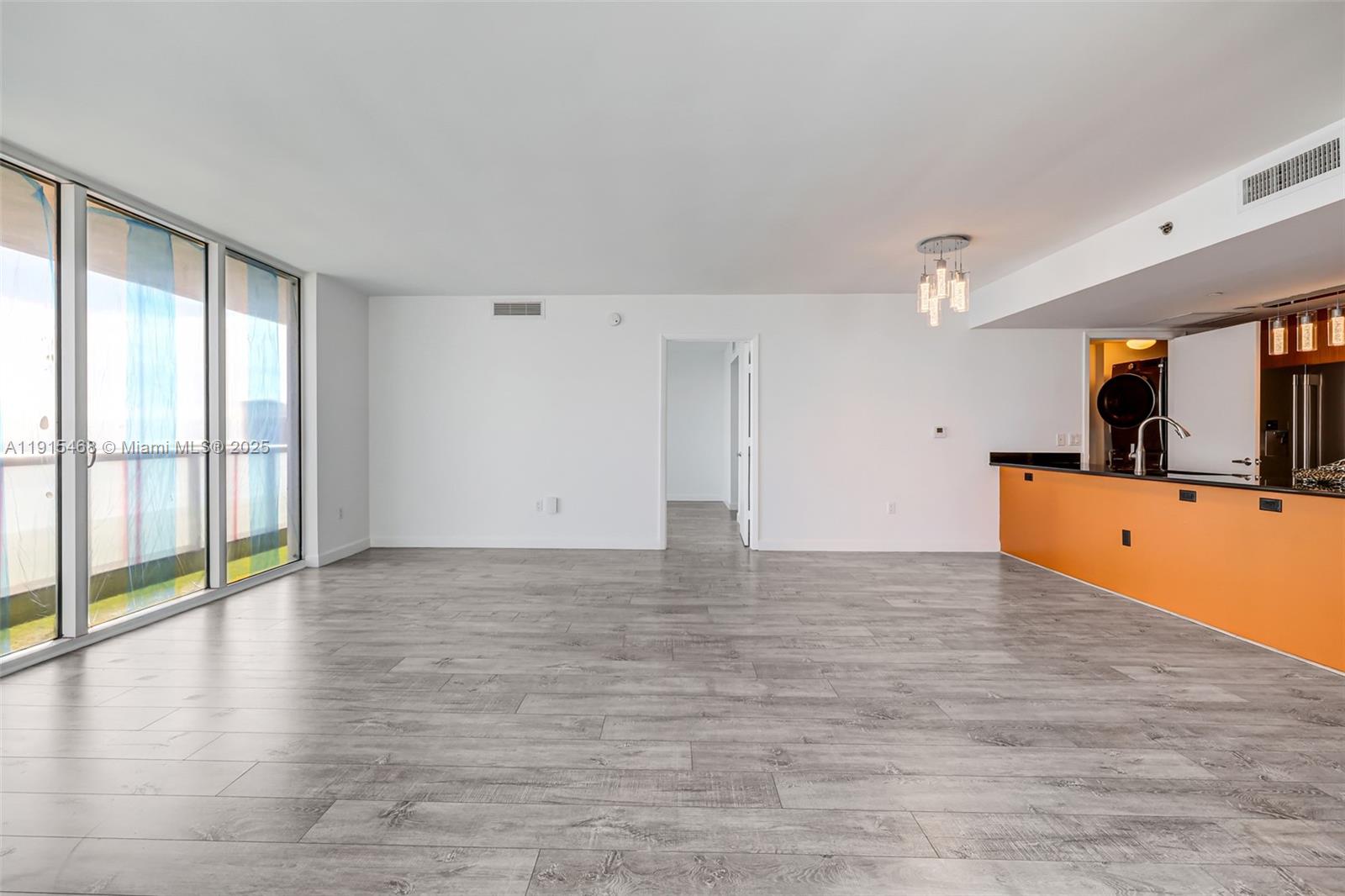 50 Biscayne Blvd #3902, Miami FL 33132