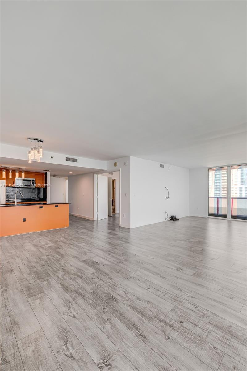 50 Biscayne Blvd #3902, Miami FL 33132