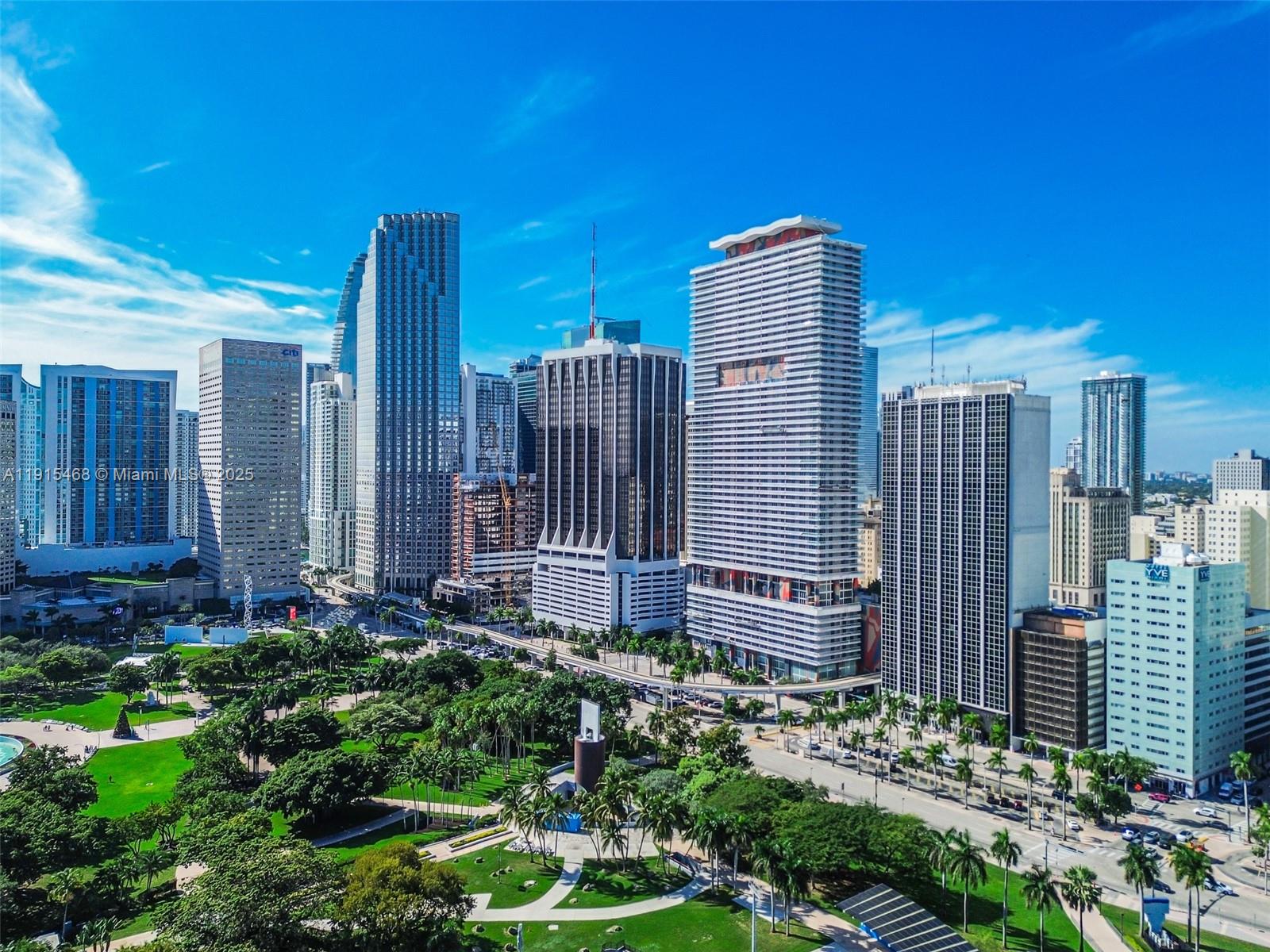 50 Biscayne Blvd #3902, Miami FL 33132